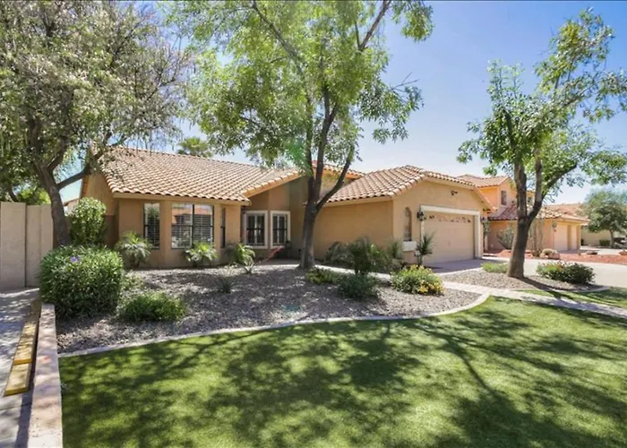 North Phoenix With Secured Parking Holiday home