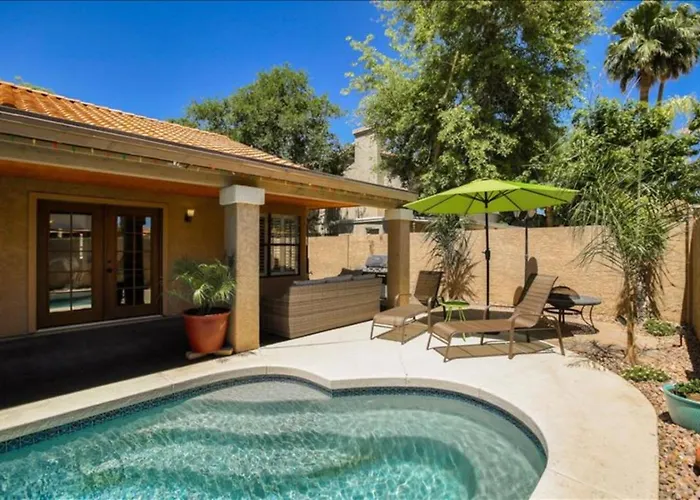 North Phoenix With Secured Parking * Glendale